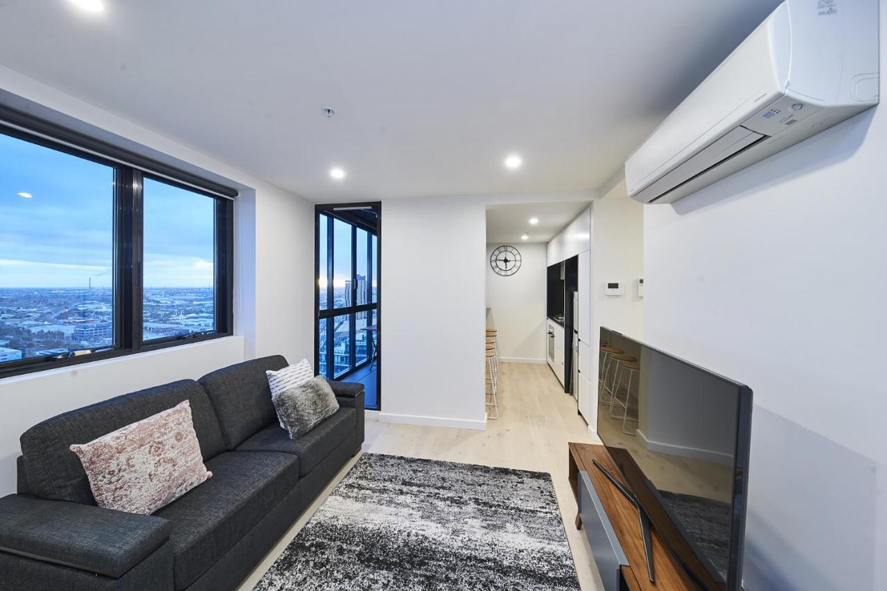 Mega Style Apartments The International Мелбърн Екстериор снимка